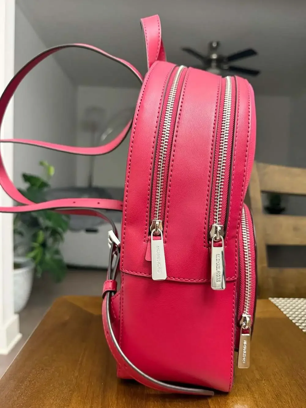 MICHAEL KORS JAYCEE MD ZIP POCKET BACKPACK MK BAG Color Shift Dark Raspberry